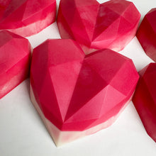 Load image into Gallery viewer, LOVE STRUCK