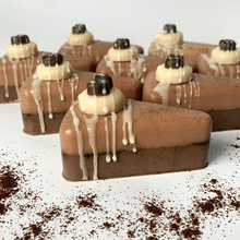 Load image into Gallery viewer, CAKE GOAT'S MILK SOAP
