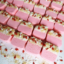 Load image into Gallery viewer, BERRY MARSHMALLOW 50g+